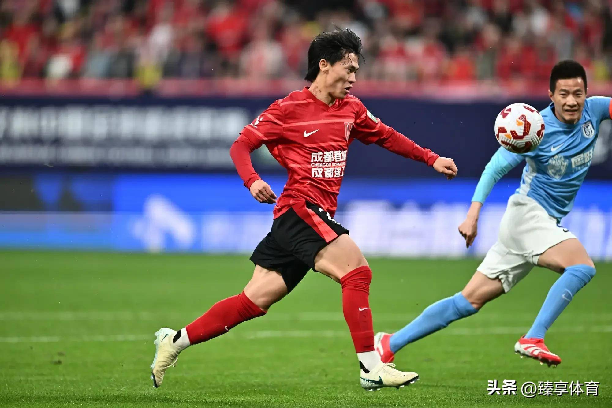 国安客场大胜亚泰：稳健表现，继续领跑积分榜的简单介绍